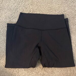 Lululemon Black Cropped Leggings